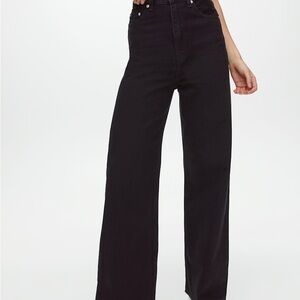 Levi's High Rise Loose Size 26 Trainwreck